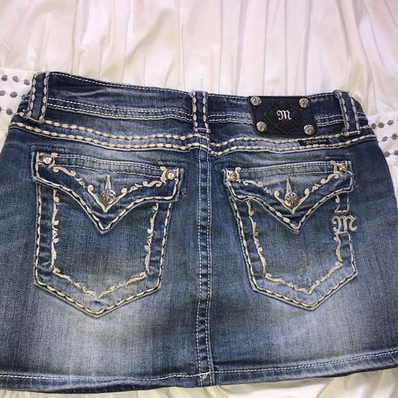 Authentic Miss Me jean skirt - Picture 4 of 5